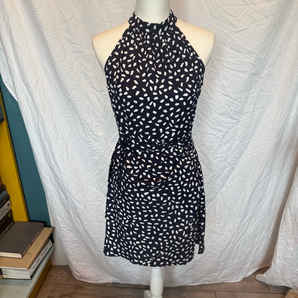 NWOT High Neck Faux Wrap Dress Medium Navy White Abstract Polka Dot Tie Waist